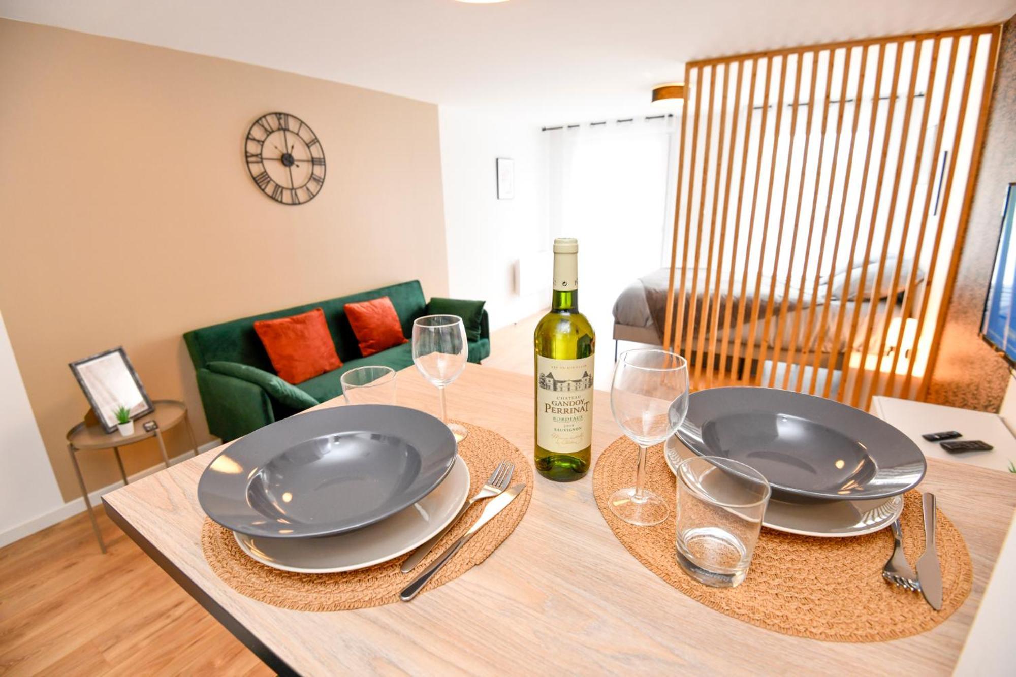 Studio Magda - Fibre Et Tv - Calme Et Confortable Saint-Quentin  Exterior foto